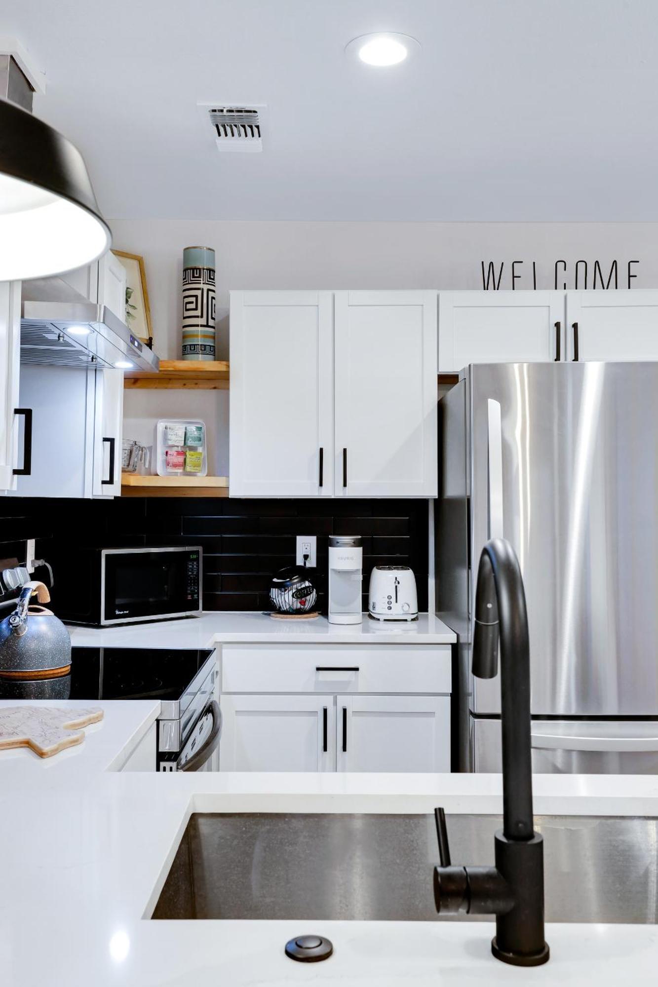 Artsy - A Birdy Vacation Rental サンアントニオ エクステリア 写真