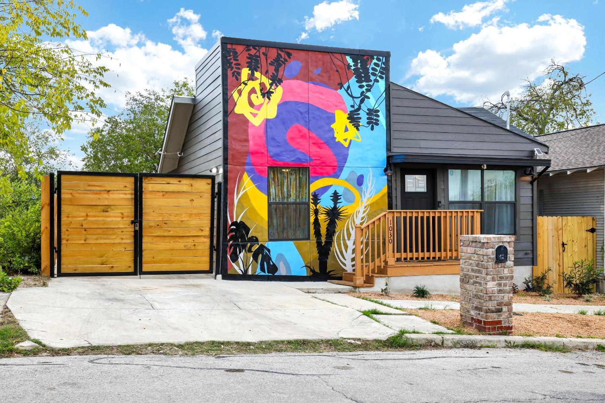 Artsy - A Birdy Vacation Rental サンアントニオ エクステリア 写真